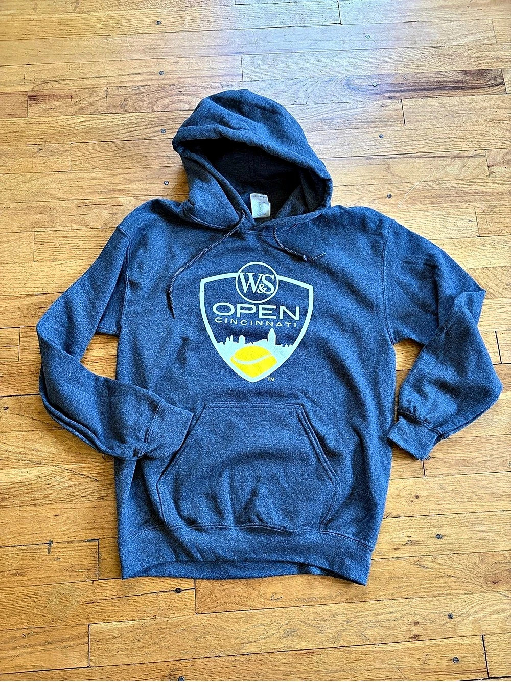 Gildan Heavy Blend Hooded Sweatshirt W&Small Open Cincinnati Blue Small